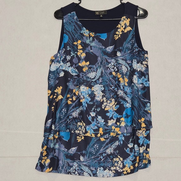 DG2 by Diane Gilman Tops - DG2‎ by Diane Gilman Floral Sleeveless Tank Top
